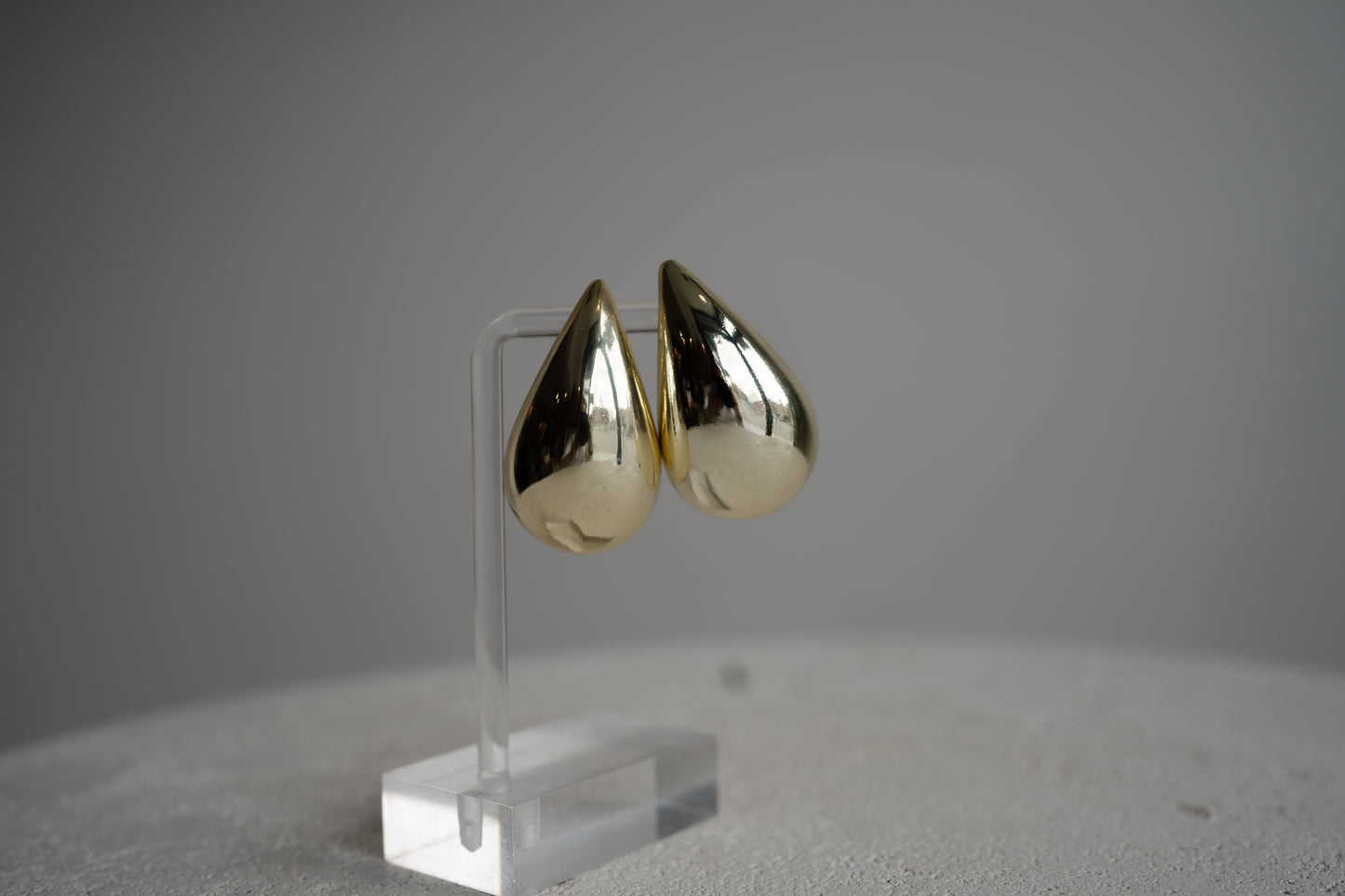 Large Gold Drop