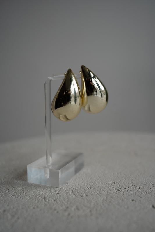 Large Gold Drop