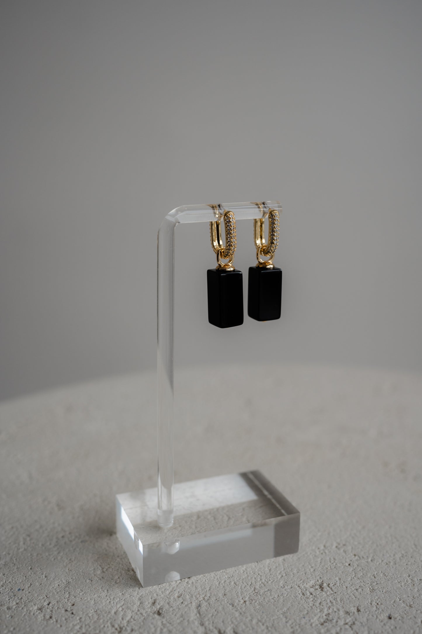 Elixer CZ Hoop