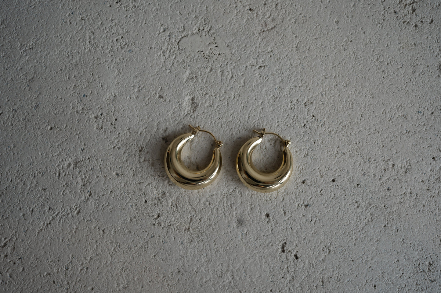Everyday Gold Hoop